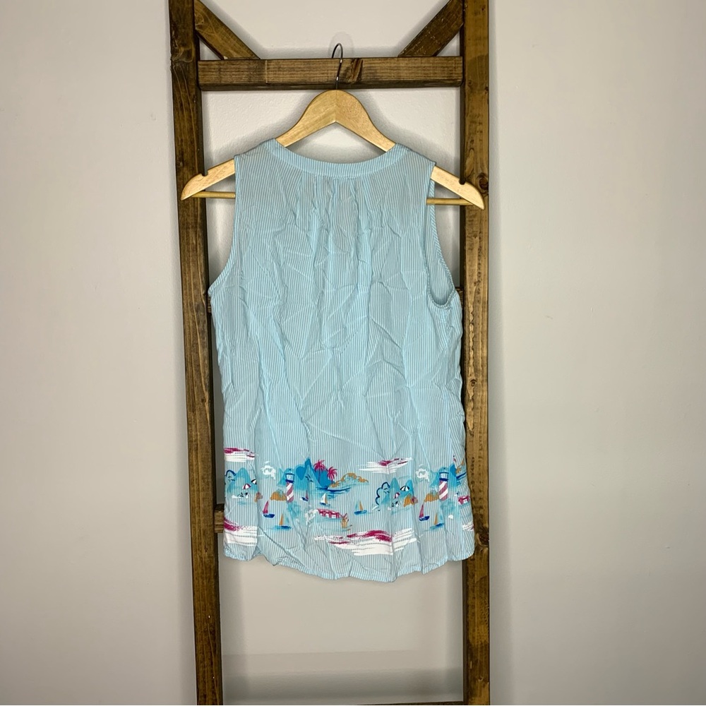 Crown & Ivy Green Sleeveless Blouse with Mandarin Collar - Picture 5 of 6